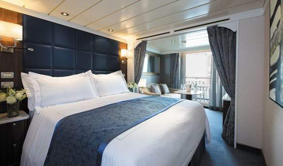 Deluxe Veranda Suite.jpg